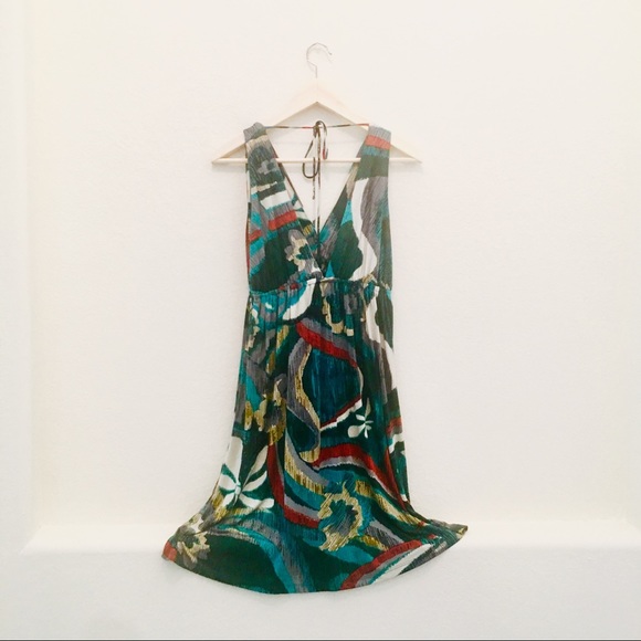 Trac Dress - Picture 3 of 4